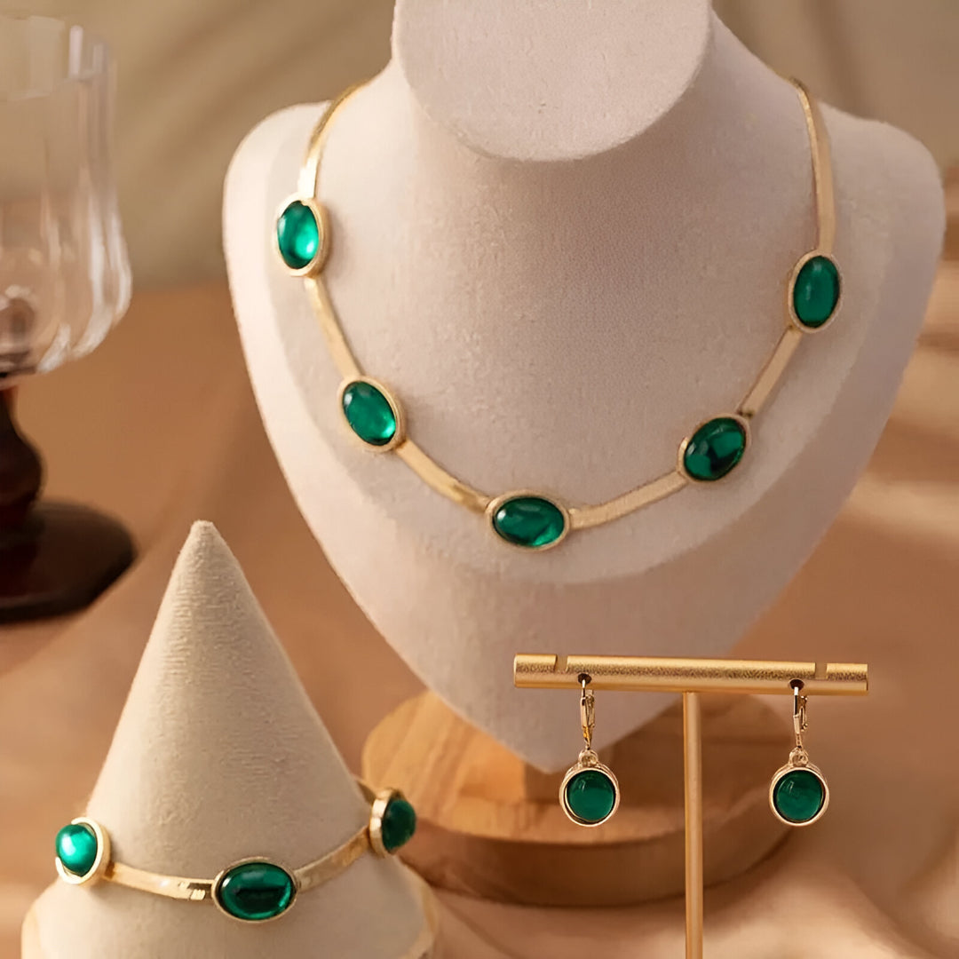 Oval Green Crystal Pendant Necklace