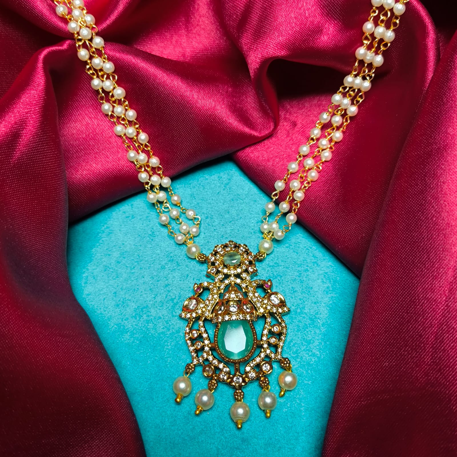 Pearl Mala with Polki-Style Pendant