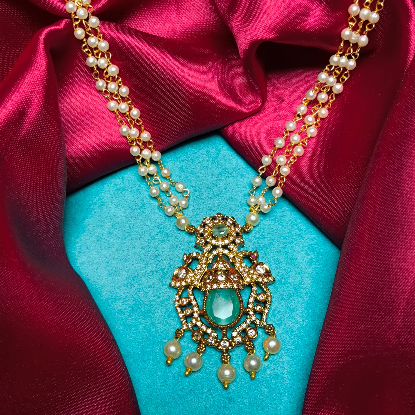 Pearl Mala with Polki-Style Pendant