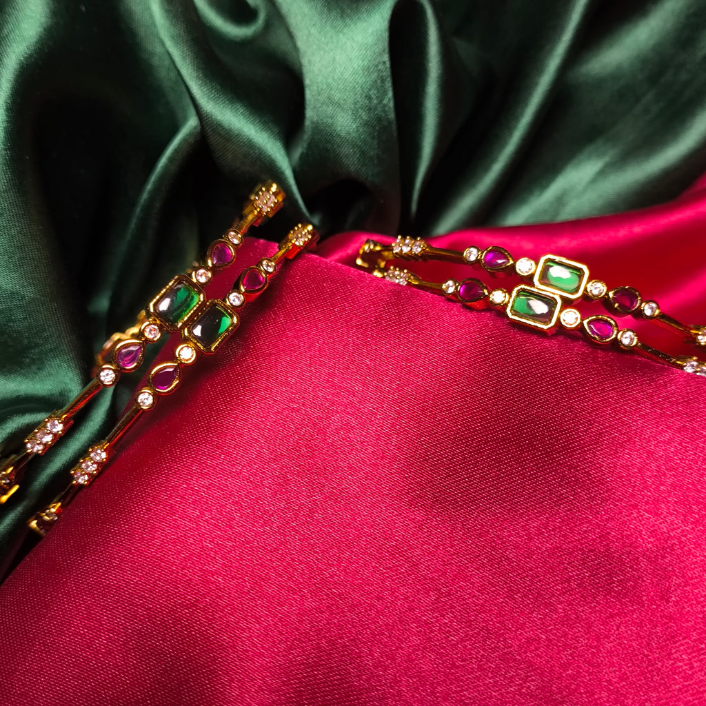 Classic Green–Pink Kemp Stone Bangles