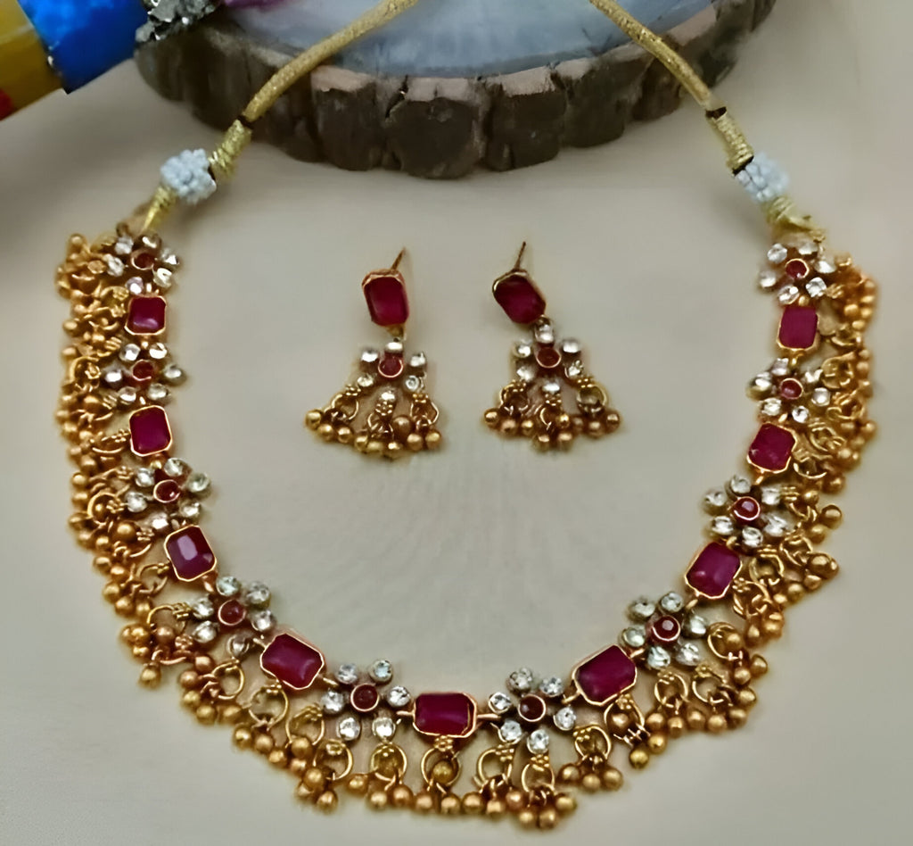 Traditional Wear Choker Necklace Set